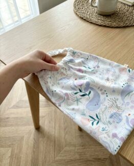Serviette élastique SURI baleine
